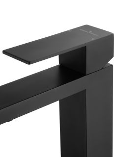 Смеситель для раковины Wonzon & Woghand WW-A40982-MB чёрный матовый